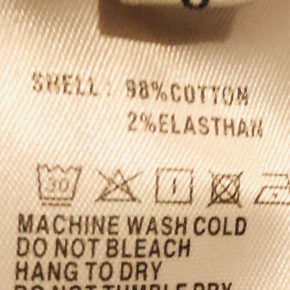 Brandy Melville denim skirt - Picture 4 of 4